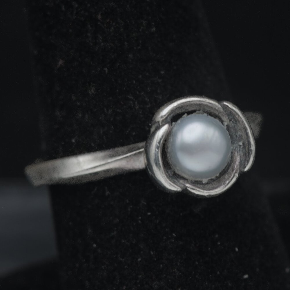 Pandora - Vintage Sterling Silver "My Wish" Pearl Floral Ring - Size 7.25